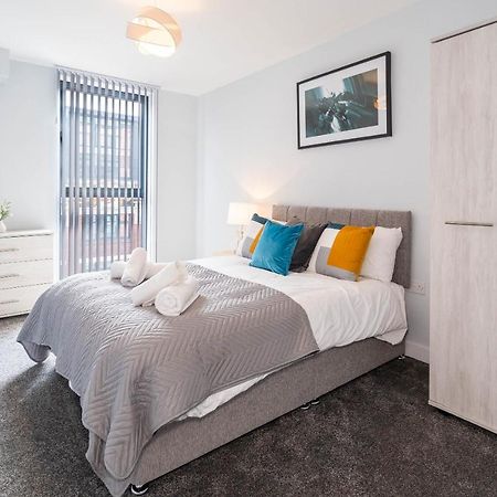 New Build - 2 Bed Snug Modern Apartment - Juliet Balcony - Roof Top Terrace - Digbeth, Birmingham City Centre - Free Netflix & Smart Tv Buitenkant foto